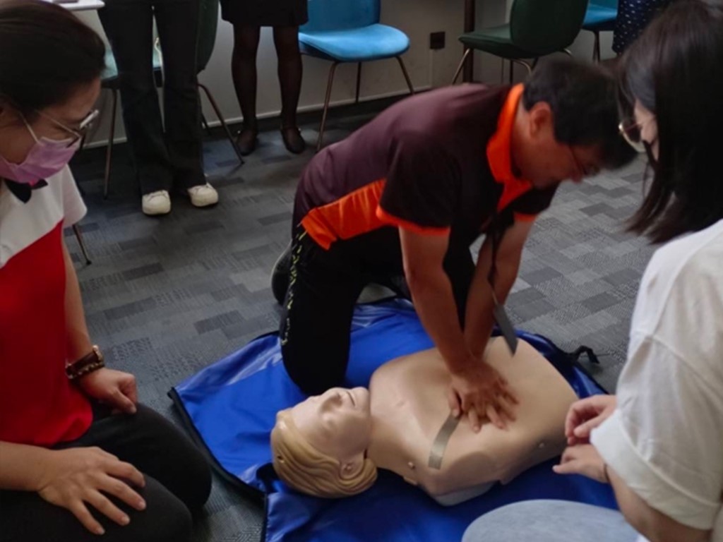 專業的CPR+AED急救教育訓練