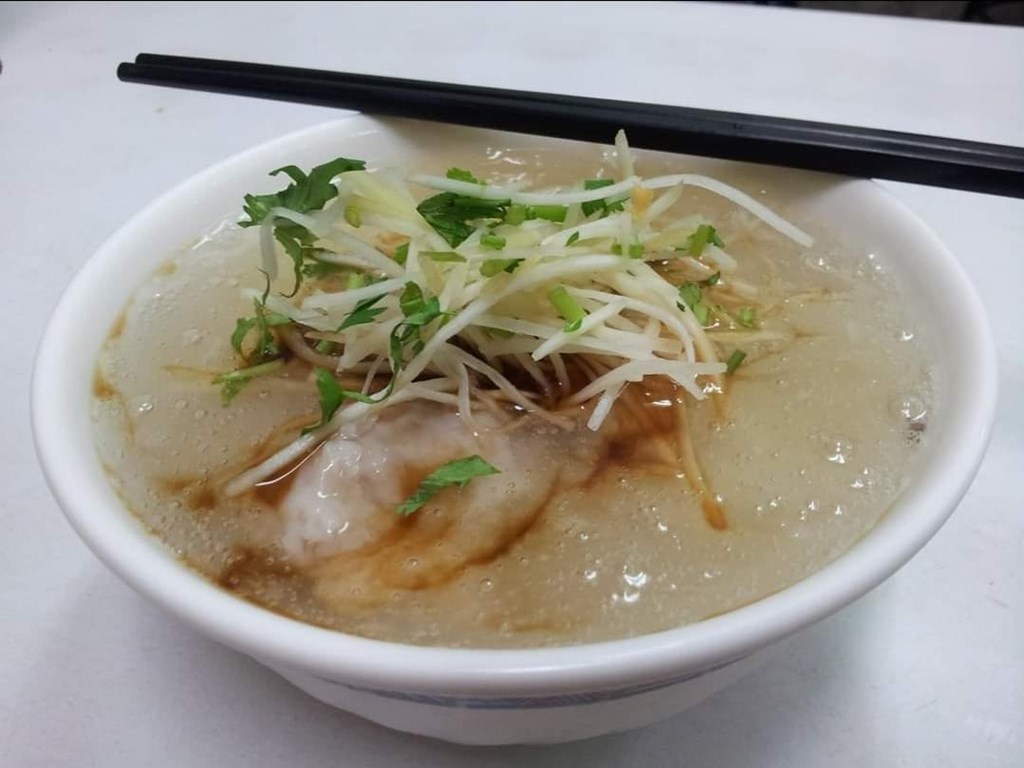 阿鳳浮水虱目魚焿