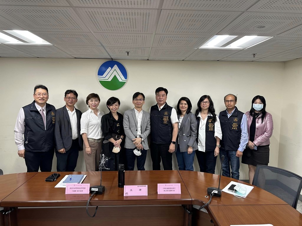 中華民國旅館商業同業公會全國聯合會 章程